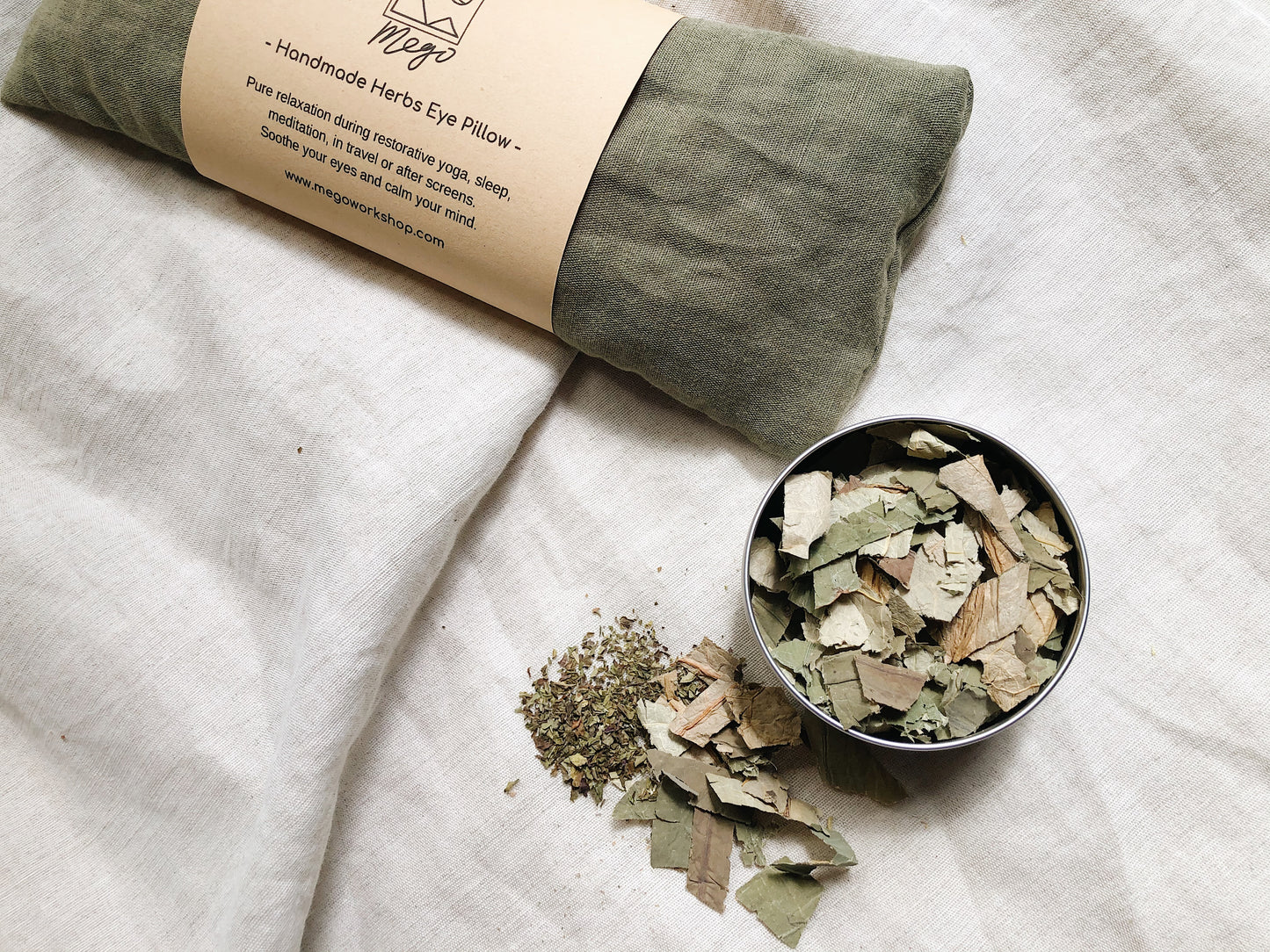 Refillable Handmade Herbs Eye Pillow - Relieve anxiety and fatigue